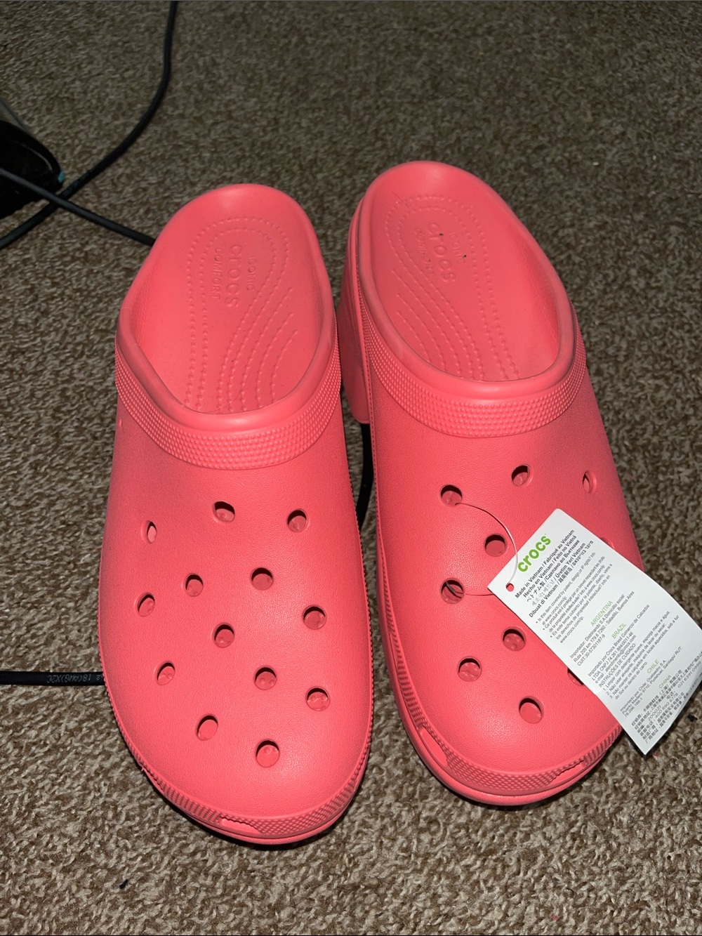 CROCS Classic Slip-On Clog in Coral